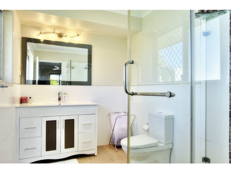 80 Tansey Drive, Tanah Merah QLD 4128