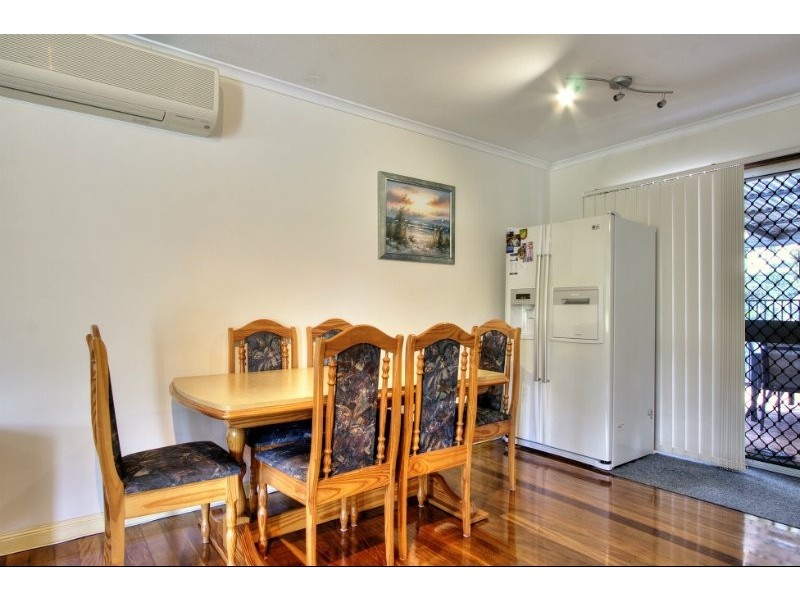 8 Wendron Street, Rochedale South QLD 4123