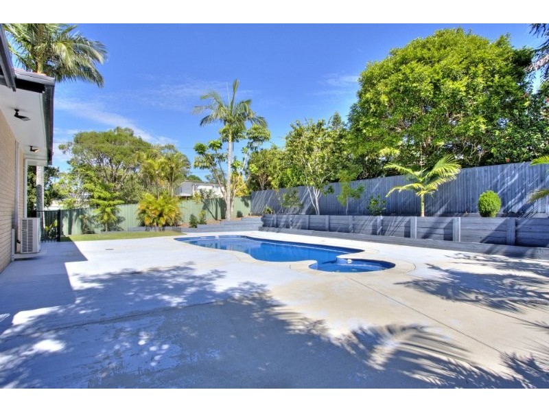 8 Wendron Street, Rochedale South QLD 4123