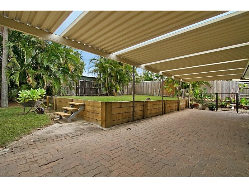 13 Kumbari Street, Rochedale South QLD 4123