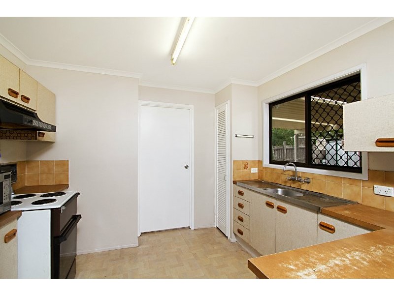 13 Kumbari Street, Rochedale South QLD 4123