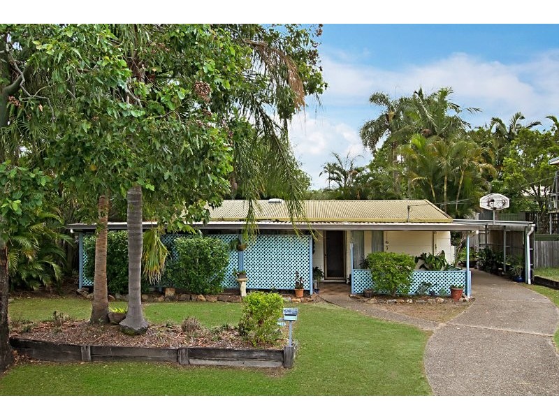13 Kumbari Street, Rochedale South QLD 4123