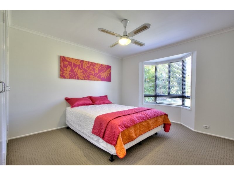 213 Upper Lyndale Street, Shailer Park QLD 4128