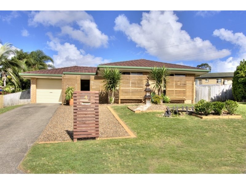 4 Troy Close, Edens Landing QLD 4207