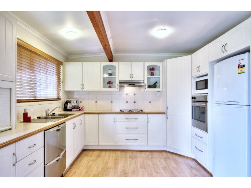 4 Walcha Court, Beenleigh QLD 4207