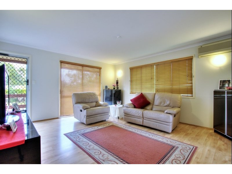 4 Walcha Court, Beenleigh QLD 4207