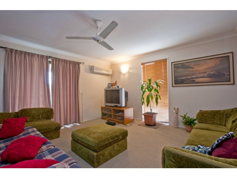 89 Lima Street, Edens Landing QLD 4207