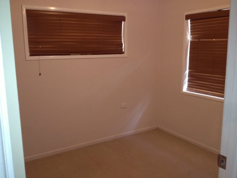 22 Village Drive, Daisy Hill QLD 4127