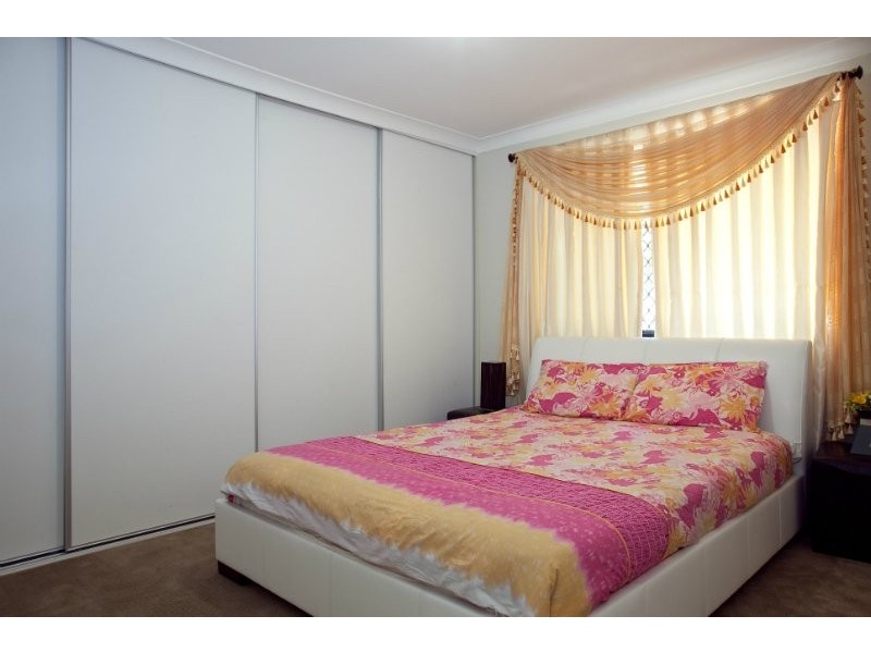 5 Range Drive, Tanah Merah QLD 4128