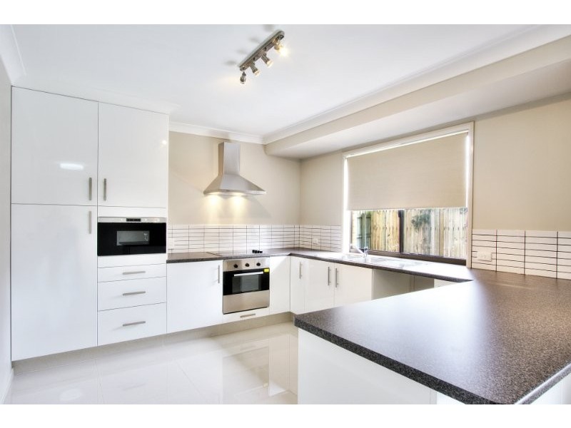 18 Farrow Street, Daisy Hill QLD 4127