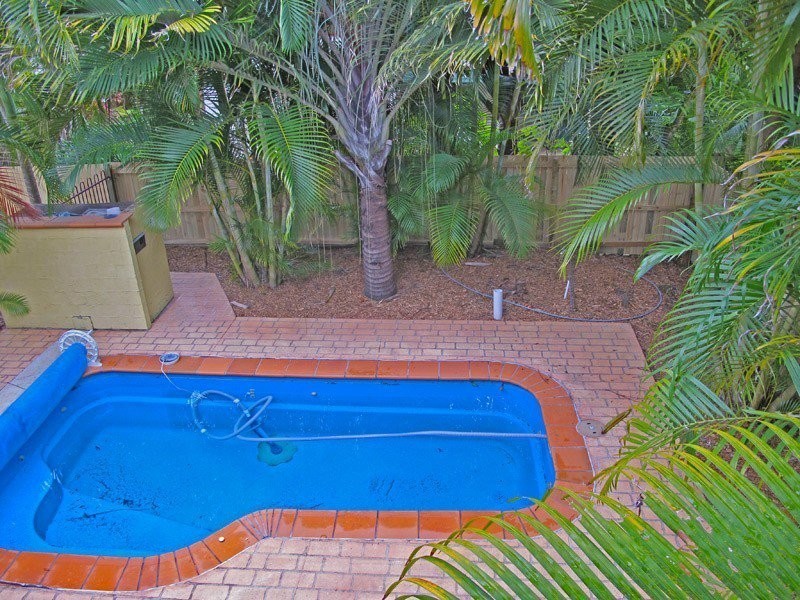 33 Macarthur Crescent, Slacks Creek QLD 4127