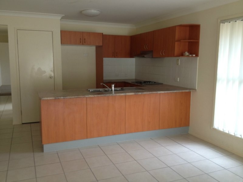 2 Turner Court, Marsden QLD 4132