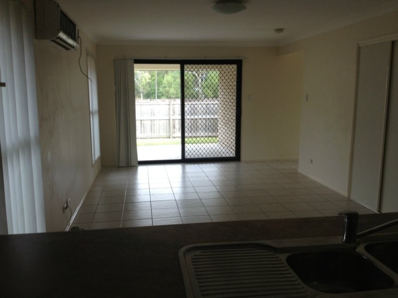 2 Turner Court, Marsden QLD 4132