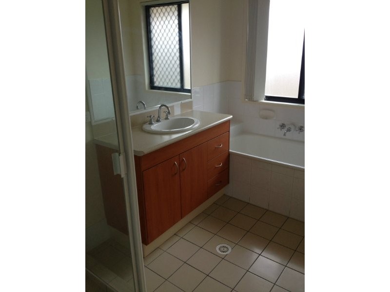 2 Turner Court, Marsden QLD 4132