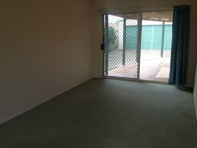 7 Woodley Avenue, Loganholme QLD 4129