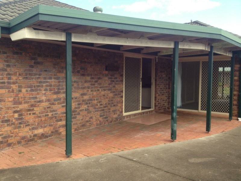 7 Woodley Avenue, Loganholme QLD 4129