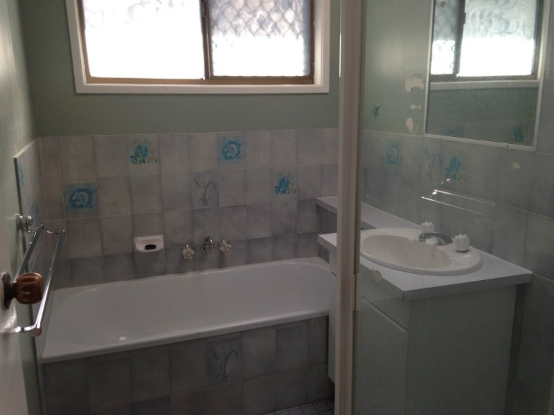 2 Narianne Street, Marsden QLD 4132