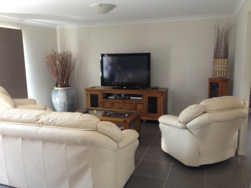 62 River Park Drive, Loganholme QLD 4129