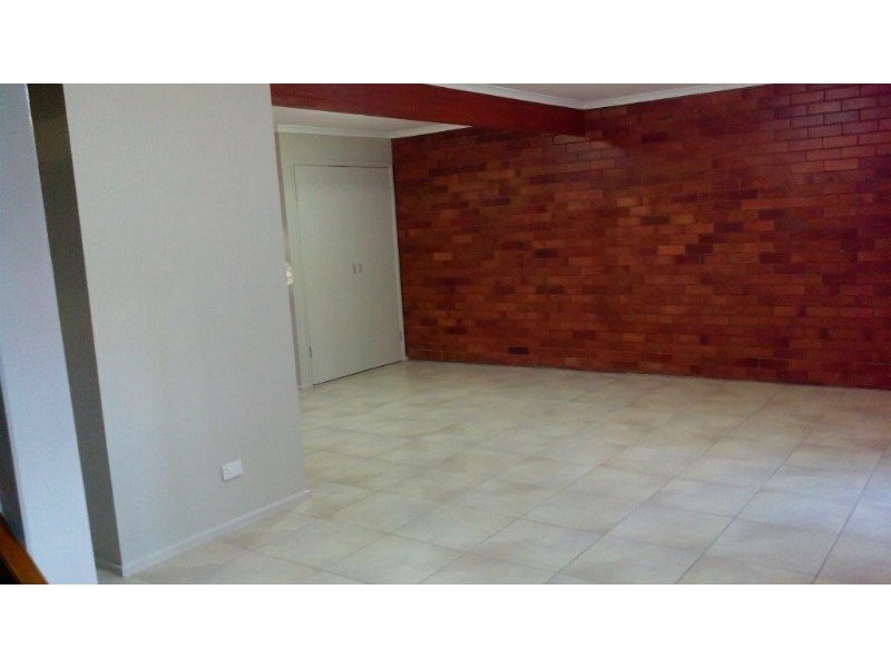 3/111 Barbaralla Drive, Springwood QLD 4127