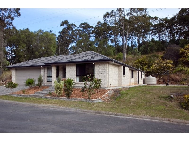 5 Range Drive, Tanah Merah QLD 4128