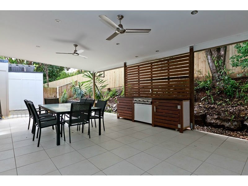 4 Elanal Court, Cornubia QLD 4130