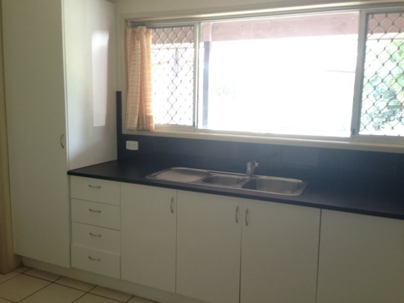 6 Sheridan Crescent, Shailer Park QLD 4128