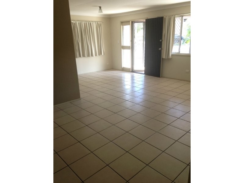 6 Sheridan Crescent, Shailer Park QLD 4128