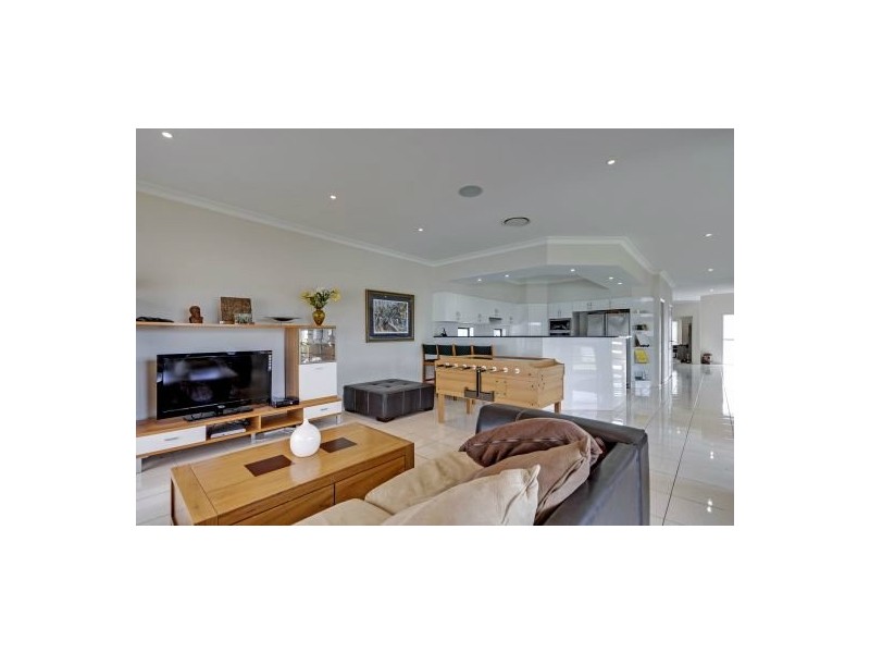 41 Lynette Way, Daisy Hill QLD 4127