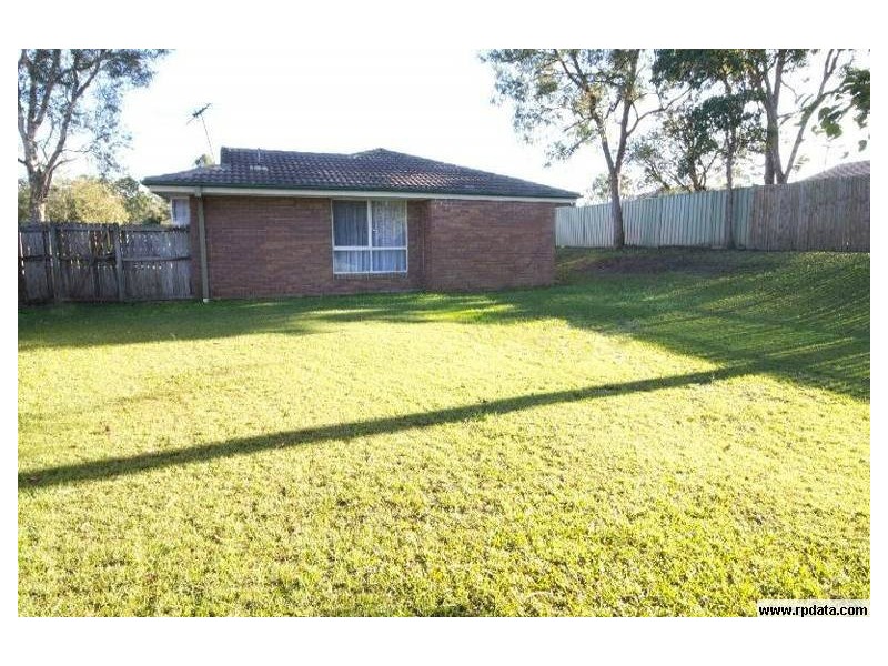 20 Kevin Court, Loganlea QLD 4131