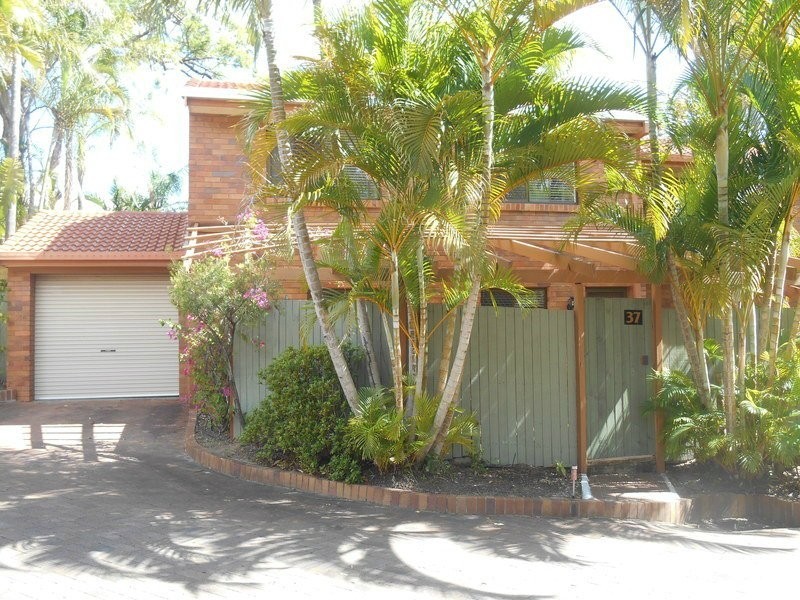 37/111 Barbaralla Drive, Springwood QLD 4127