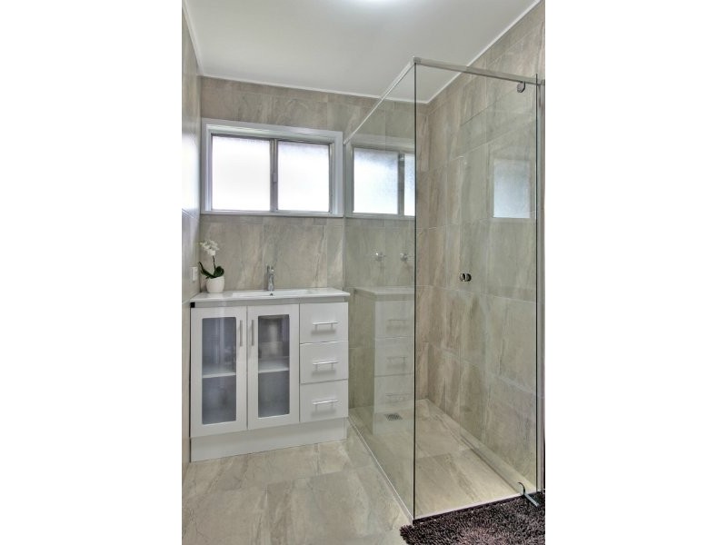 2882 Logan Road, Underwood QLD 4119