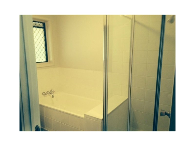 101 Lyndale Street, Daisy Hill QLD 4127