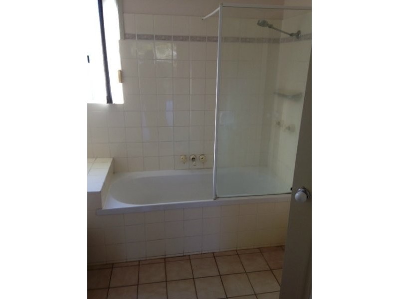 2/35 Lani Street, Wishart QLD 4122