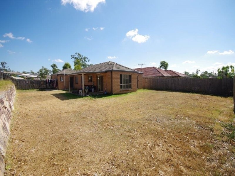 4 Mulholland Place, Goodna QLD 4300