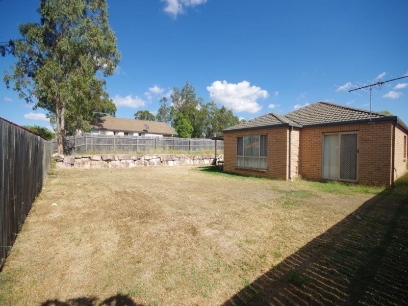 4 Mulholland Place, Goodna QLD 4300