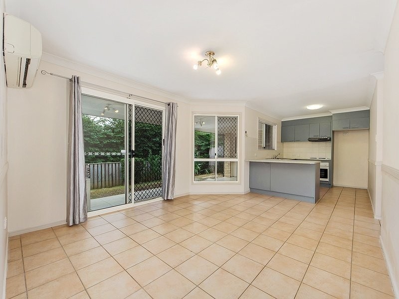 3/266 Henty Drive, Redbank Plains QLD 4301