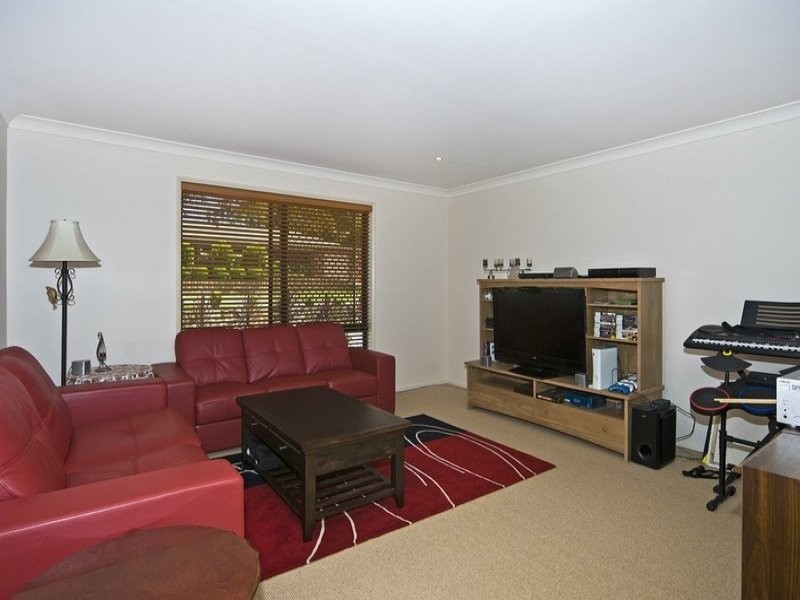 13 Saba Court, Middle Ridge QLD 4350