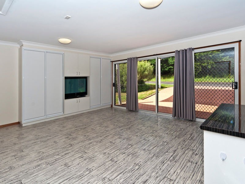 4 Kiva Street, Middle Ridge QLD 4350