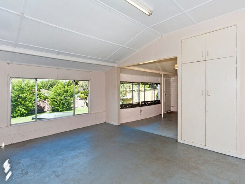 34 Noll Street, Kearneys Spring QLD 4350