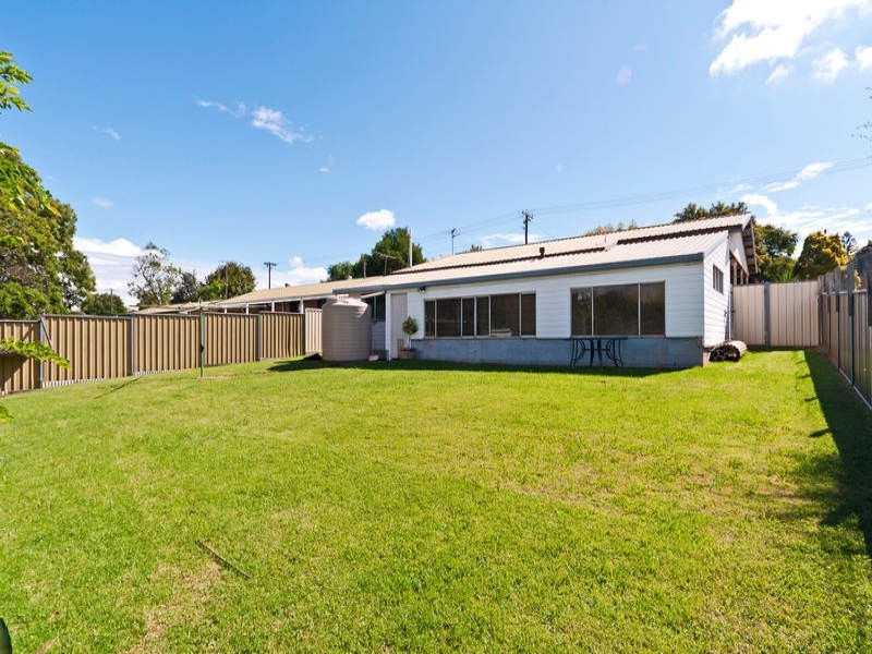 34 Noll Street, Kearneys Spring QLD 4350
