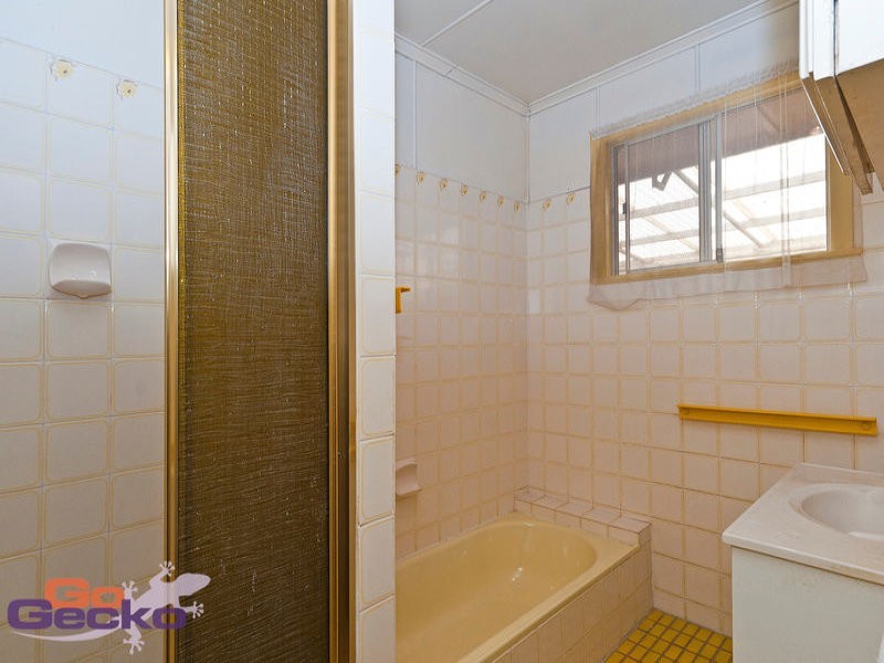 330A Hume Street, Centenary Heights QLD 4350