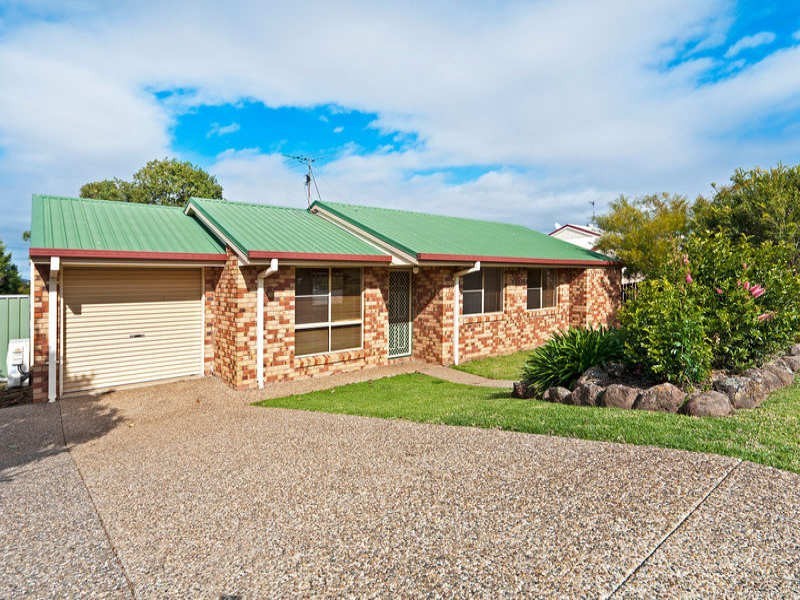 8 Beechcraft Court, Wilsonton QLD 4350