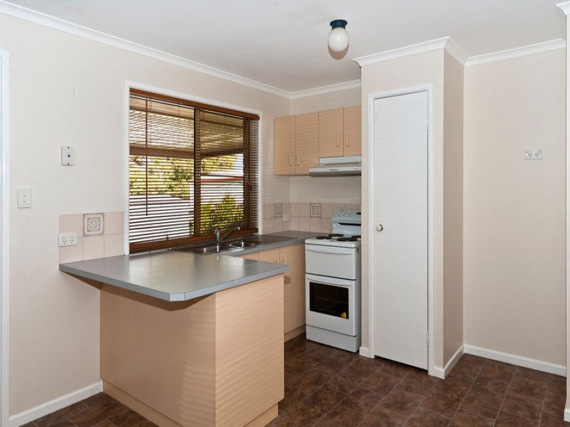 8 Beechcraft Court, Wilsonton QLD 4350