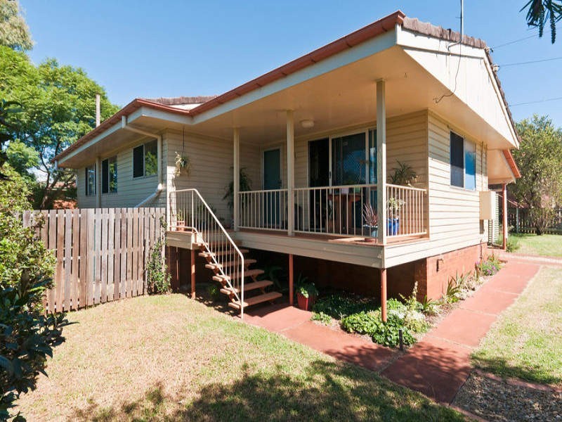 2 Shaw Court, Harristown QLD 4350