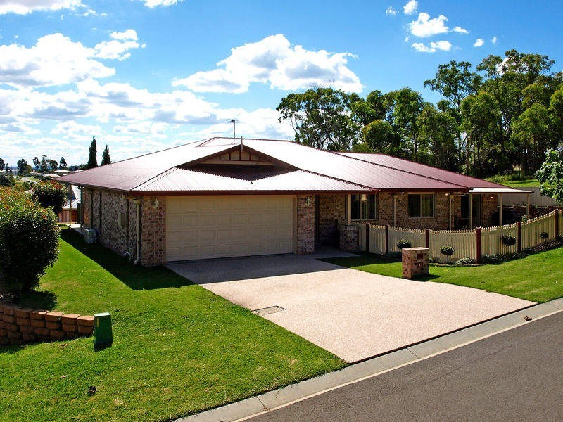 11 Harrison Court, Darling Heights QLD 4350