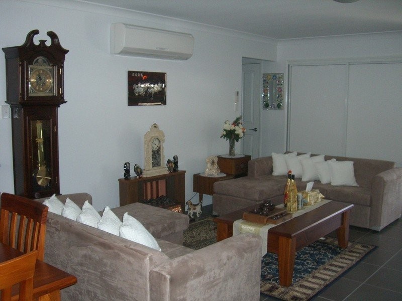 2/28 Wareena Crescent, Glenvale QLD 4350