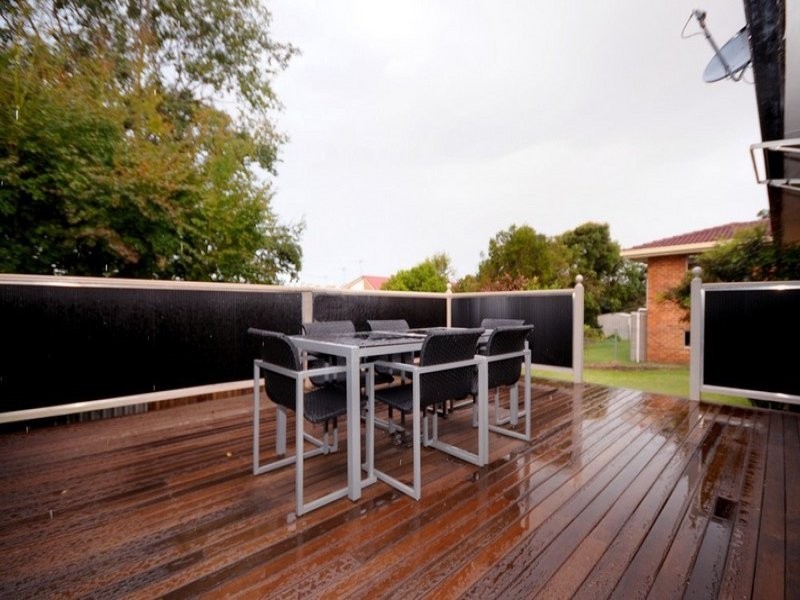 12 Bingara Street, Mount Lofty QLD 4350