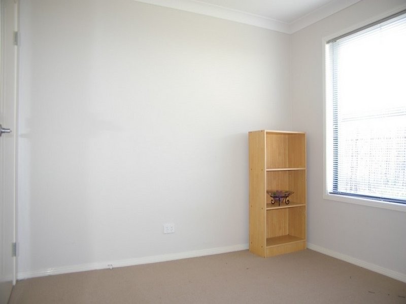 627 Hume Street, Kearneys Spring QLD 4350