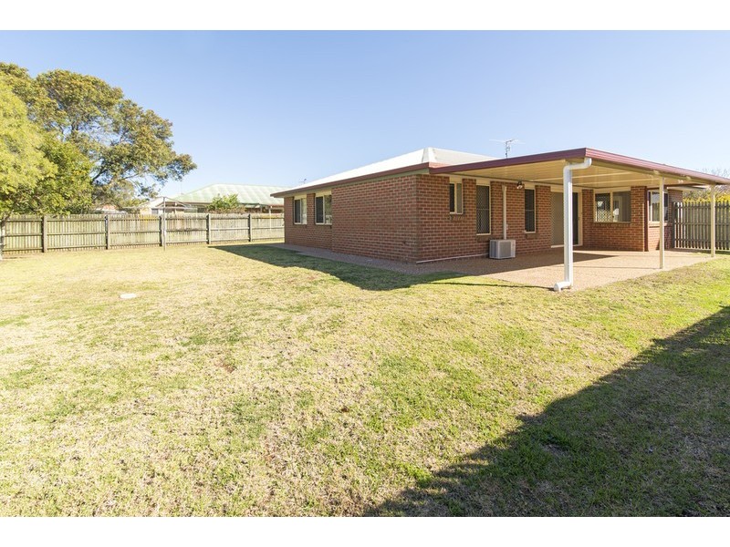 22 Anita Drive, Kearneys Spring QLD 4350