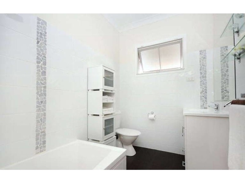 3 Ascot Street, Newtown QLD 4350